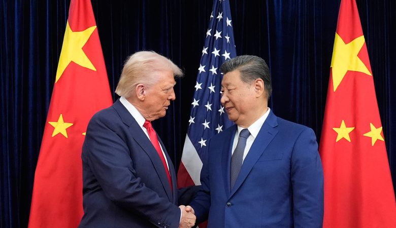 Συνάντηση Τραμπ με Σι Τζινπίνγκ: Οι δασμοί που έχουν επιβληθεί στην Κίνα μειώνονται από 57% σε 47%