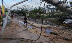 Ο κυκλώνας Μελίσα χτυπά την βόρεια Καραϊβική, επιταχύνεται ενώ κατευθύνεται προς τις Βερμούδες