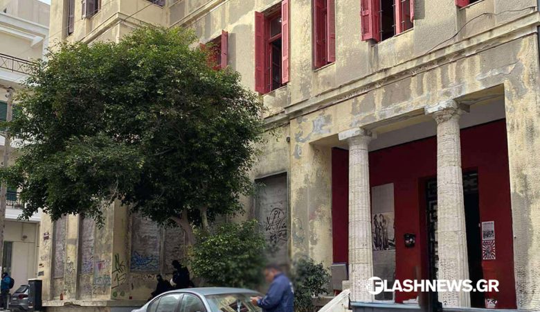 Επιχείρηση εκκένωσης της κατάληψης του Ευαγγελισμού στο Ηράκλειο – Έξι συλλήψεις για την επίθεση κατά του Μάκη Βορίδη