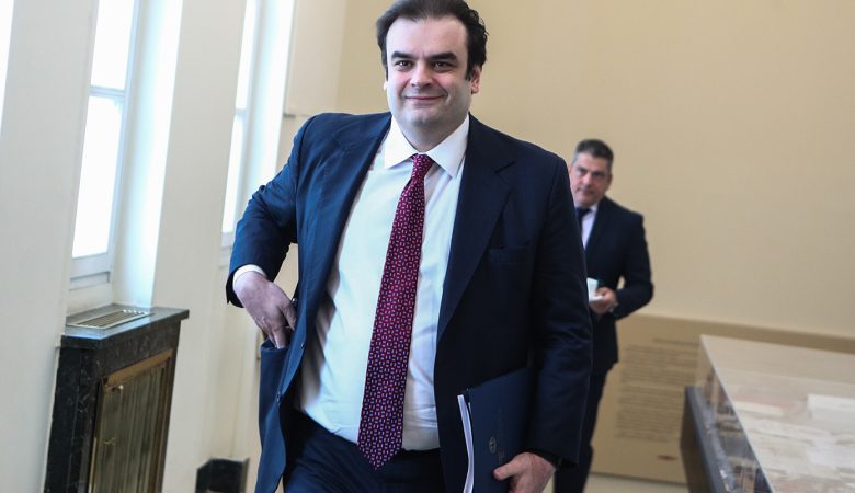 «Καλές πιθανότητες» βλέπει η Handelsblatt για εκλογή του Κυριάκου Πιερρακάκη ως προέδρου του Eurogroup