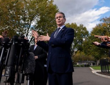 Μπέσεντ: Η Κίνα έκανε «λάθος» επιβάλλοντας περιορισμούς στις εξαγωγές σπάνιων γαιών