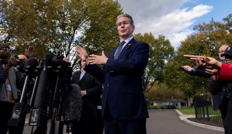 Μπέσεντ: Η Κίνα έκανε «λάθος» επιβάλλοντας περιορισμούς στις εξαγωγές σπάνιων γαιών