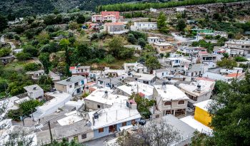 Επανεκκινά η εκπαιδευτική διαδικασία σε Ζαρό και Βορίζια