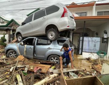 Έξι νεκροί από συντριβή ελικοπτέρου που μετέφερε βοήθεια στους πληγέντες από τον τυφώνα στις Φιλιππίνες