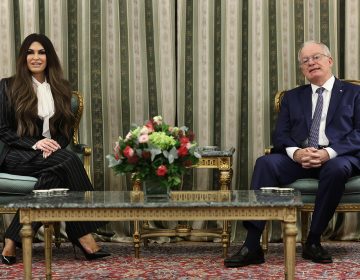 Η Κίμπερλι Γκίλφοϊλ υπέβαλε τα διαπιστευτήριά της στον Πρόεδρο της Δημοκρατίας – Δείτε φωτογραφίες