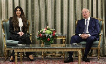 Η Κίμπερλι Γκίλφοϊλ υπέβαλε τα διαπιστευτήριά της στον Πρόεδρο της Δημοκρατίας – Δείτε φωτογραφίες