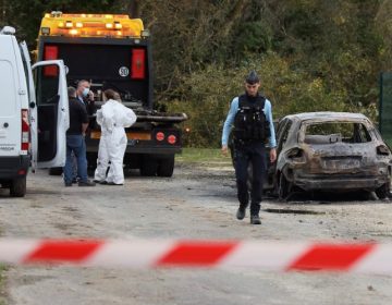 Πέντε τραυματίες από την επίθεση οδηγού σε πεζούς και ποδηλάτες στο Ολερόν της Γαλλίας