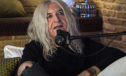 Νίκος Καρβέλας για Πάνο Ρούτσι: «Ήταν μια καλή επαναστατική κίνηση από έναν άνθρωπο που τον ξεφτιλίζουν»