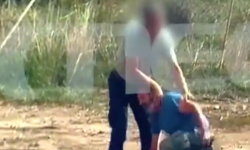 Επίθεση στο συνεργείο του Mega στην Κρήτη έξω από το ξενοδοχείο που κρυβόταν ο 19χρονος για το μακελειό στα Βορίζια