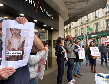 Έντονες αντιδράσεις έχει προκαλέσει η άφιξη της Shein στο Παρίσι – Σάλος με την πώληση παιδικής κούκλας ως σεξουαλικό παιχνίδι για άνδρες