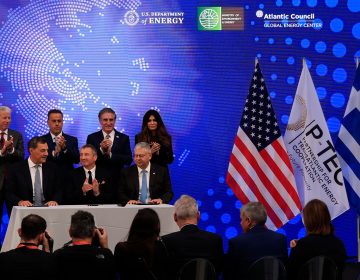 Συμφωνία ανάμεσα σε ExxonMobil, HELLENiQ Energy και Energean για τους υδρογονάνθρακες στο Ιόνιο – Η πρώτη γεώτρηση μετά από 40 χρόνια