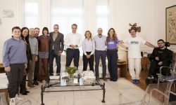 Συνάντηση του πρωθυπουργού με μαραθωνοδρόμους: «Η άθληση δεν είναι πολυτέλεια, είναι ανάγκη»