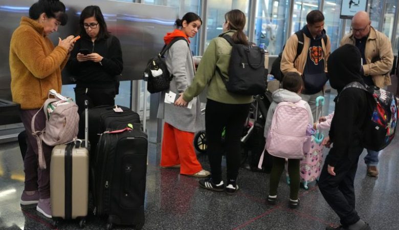 Shutdown στις ΗΠΑ: Πάνω από 1.000 πτήσεις ακυρώθηκαν, χιλιάδες καθυστέρησαν