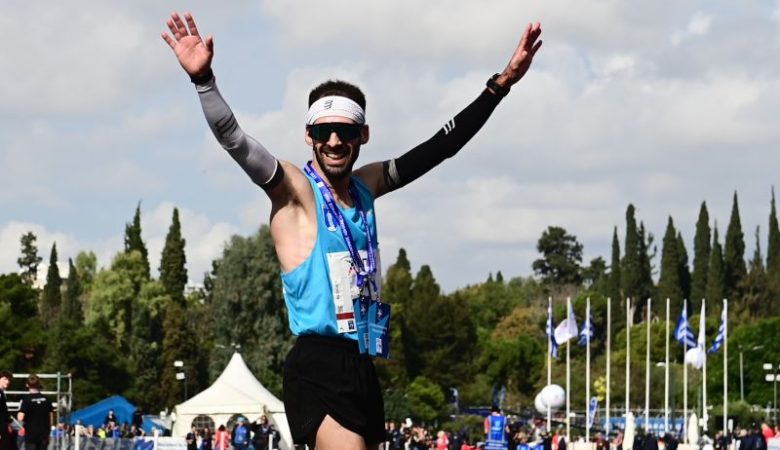 Νικητής του 42ου Αυθεντικού Μαραθωνίου ο Παναγιώτης Καραΐσκος