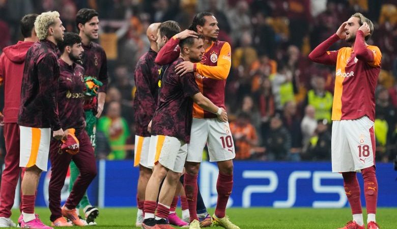 Χαμός στο τουρκικό ποδόσφαιρο: Προφυλάκιση για 6 διαιτητές και κλήση για απολογία 1.024 παικτών για παράνομο στοιχηματισμό