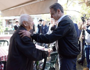 Επισκέψεις Μητσοτάκη στο υπό ανέγερση νέο Νοσοκομείο ΙΣΝ Κομοτηνής, στο μουσικό σχολείο και στο Μουσείο Καραθεοδωρή