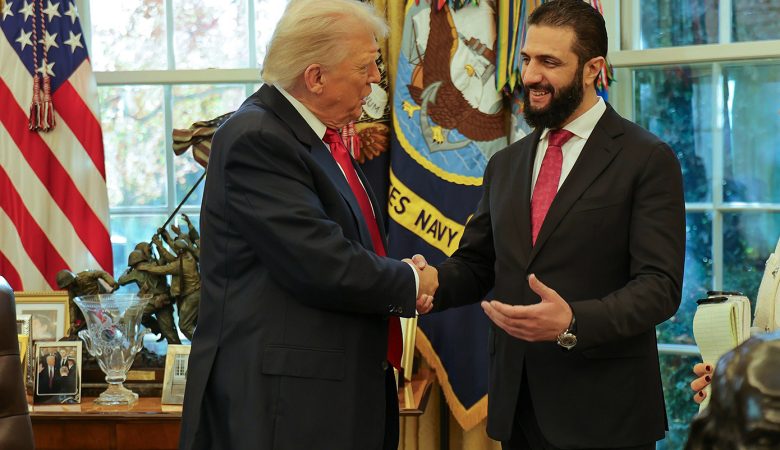 Τραμπ για αλ Σάρα: «Λένε πως είχε σκληρό παρελθόν. Όλοι είχαμε σκληρό παρελθόν»