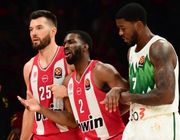 Euroleague: «Πάγωσαν» στον Ολυμπιακό με το νέο τραυματισμό του Κίναν Έβανς, παρά την άνετη νίκη επί της Ζαλγκίρις