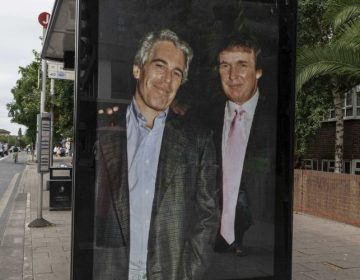 Ο Τραμπ «φυσικά και γνώριζε για τα κορίτσια» έγραψε ο Τζέφρι Επστάιν σε email το 2019, σύμφωνα με Δημοκρατικούς βουλευτές