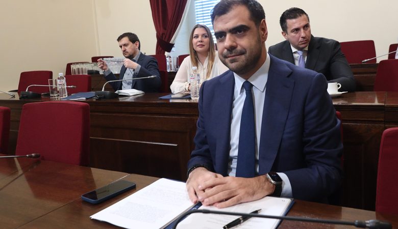 Μαρινάκης: Επισφραγίζεται η νέα εποχή της ΕΡΤ, ενισχύουμε την ελευθερία του Τύπου και τη διαφάνεια