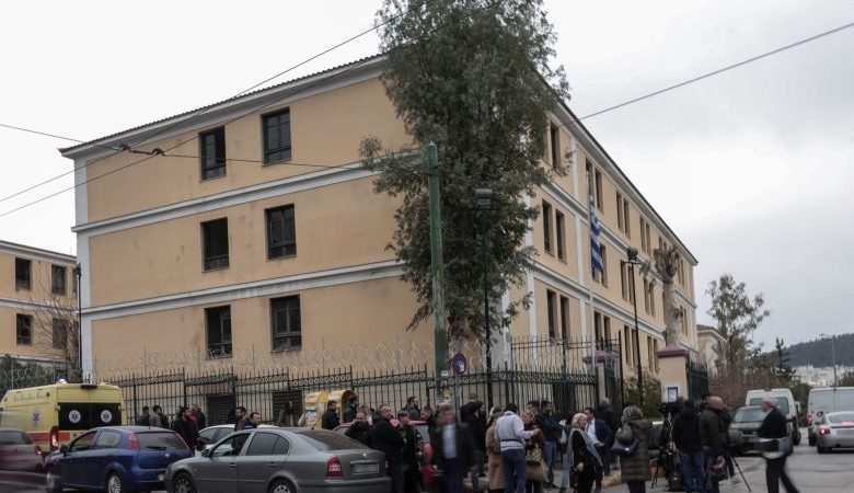 Δίωξη για βαρύτατα αδικήματα σε βάρος των 44 μελών του κυκλώματος που έκλεβε και εξαπατούσε πολίτες με…τζίρο εκατομμυρίων