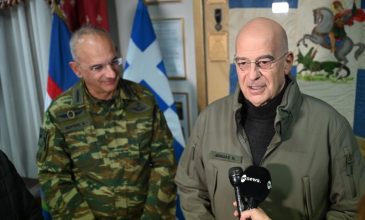 Δένδιας από το 1ο Σύνταγμα Πεζικού στη Φλώρινα: Οι Ένοπλες Δυνάμεις φρουρούν τα όρια της επικράτειας και παρέχουν αίσθημα ασφάλειας