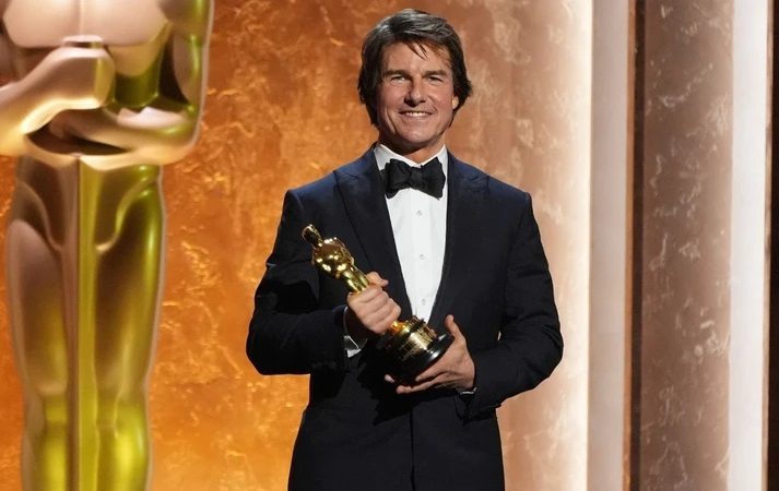Τιμητικό, πρώτο Όσκαρ παρέλαβε ο Τομ Κρουζ για τη συμβολή του στην κινηματογραφική τέχνη