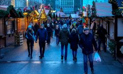 Οι Γερμανοί θα ξοδέψουν λιγότερα χρήματα για δώρα τα φετινά Χριστούγεννα