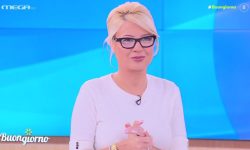 Με… νέο λουκ η Φαίη Σκορδά: «’Εχω μια πάθηση στα μάτια»