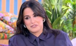 «Λύγισε» η Χριστίνα Σάλτη για τη μητέρα της: «Την είδα στον ύπνο μου, περπατούσαμε κι εκείνη έστριψε σε ένα σπίτι με λουλούδια»