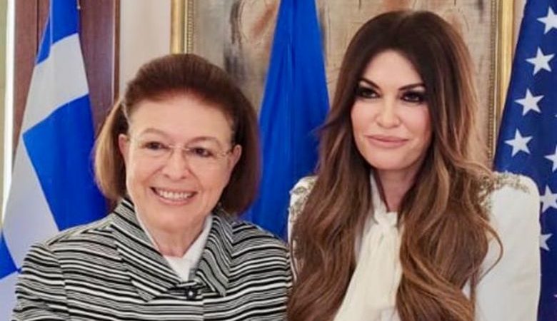 Γκίλφοϊλ: «Σήμερα είχα μια υπέροχη πρώτη συνάντηση με την Ελληνίδα Υπουργό Πολιτισμού Λίνα Μενδώνη