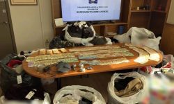 Εξαρθρώθηκε συμμορία που έκλεβε ρούχα από καταστήματα – Οχτώ συλλήψεις