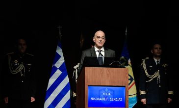 Δένδιας: Συνεκτικό πλέγμα μέριμνας για όσους υπηρετούν στις Ένοπλες Δυνάμεις και τις οικογένειές τους με 7 άξονες στήριξης