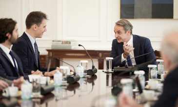 Συνάντηση του Κυριάκου Μητσοτάκη με τον διευθύνοντα σύμβουλο της Mistral AI – Μία εκ των μεγαλύτερων εταιρειών στον τομέα της τεχνητής νοημοσύνης