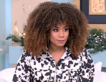 Σάγια: «Έβγαλα το τακούνι για να τον χτυπήσω, νόμιζε ότι επειδή άνοιξε μπουκάλι έπρεπε να καθίσω στην παρέα του»