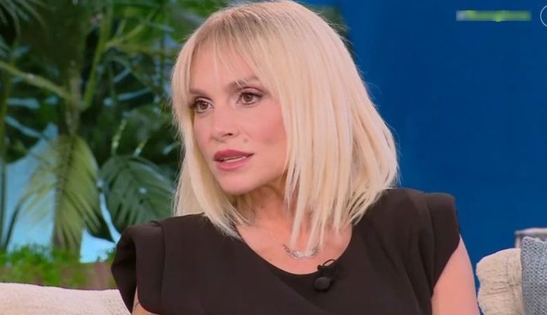 Ελεωνόρα Ζουγανέλη: Η μητρότητα είναι κάτι πολύ ιερό, δεν ξέρω αν θα μπορούσα να ανταπεξέλθω αυτή τη στιγμή