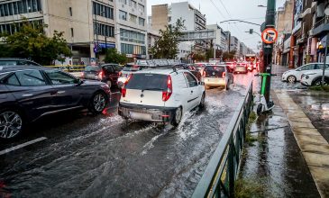Κακοκαιρία Adel: 127 κλήσεις στην Πυροσβεστική από την Παρασκευή στην Αττική
