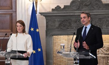 Μητσοτάκης μετά τη συνάντηση με Μέτσολα: Η ρευστή διεθνής κατάσταση απαιτεί από την Ευρώπη να ενηλικιωθεί και να ωριμάσει γεωπολιτικά