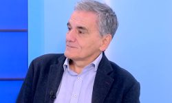 Ευκλείδης Τσακαλώτος: Θεωρώ ότι δεν θα του βγει του Τσίπρα το κεντρώο κόμμα