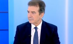 Χρυσοχοΐδης για μπλόκα αγροτών: Καμία διάθεση βίας από ΕΛ.ΑΣ. – Δεν μπορεί να καταλαμβάνονται τελωνεία και λιμάνια