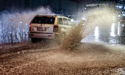 Κακοκαιρία Byron: Αποκαταστάθηκε η κυκλοφορία των οχημάτων σχεδόν σε όλη την Αττική