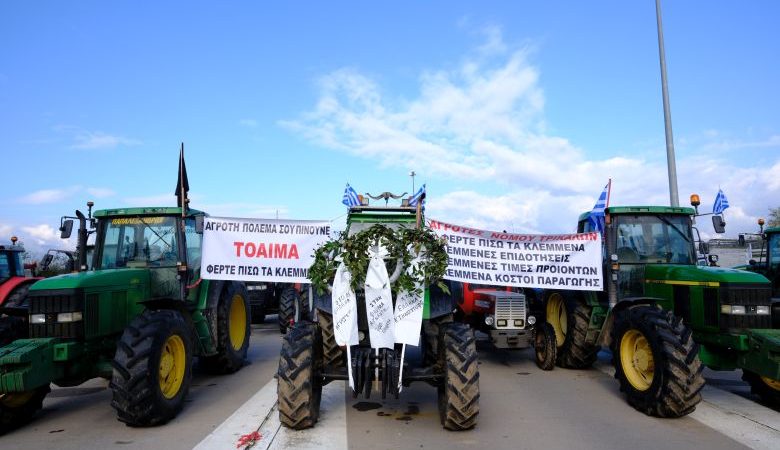 Κρίσιμη συνεδρίαση των αγροτών στη Νίκαια μετά την πρόσκληση του Κυριάκου Μητσοτάκη για συνάντηση στο Μαξίμου