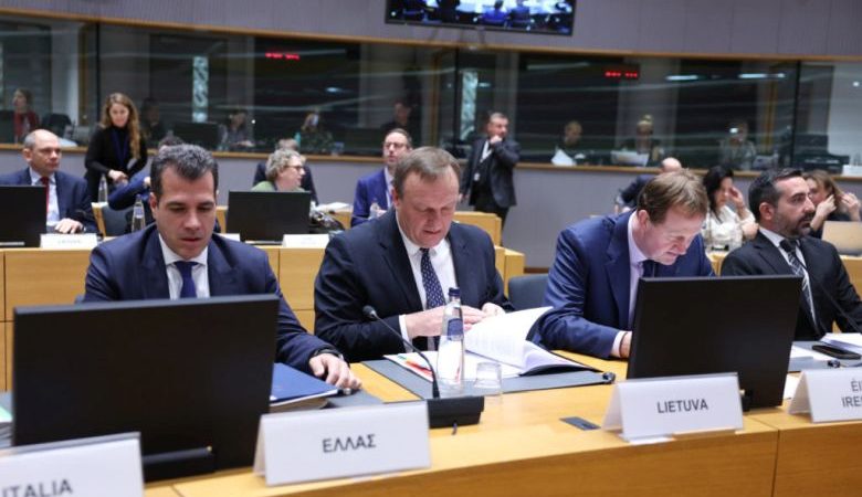 Πλεύρης από Βρυξέλλες: «Μείωση μεταναστευτικών ροών, ενίσχυση επιστροφών, ενεργητική φύλαξη των συνόρων»