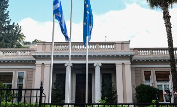 Συνεδρίασε το ΚΥΣΕΑ υπό τον Μητσοτάκη – Εγκρίθηκαν εξοπλιστικά προγράμματα των Ενόπλων Δυνάμεων
