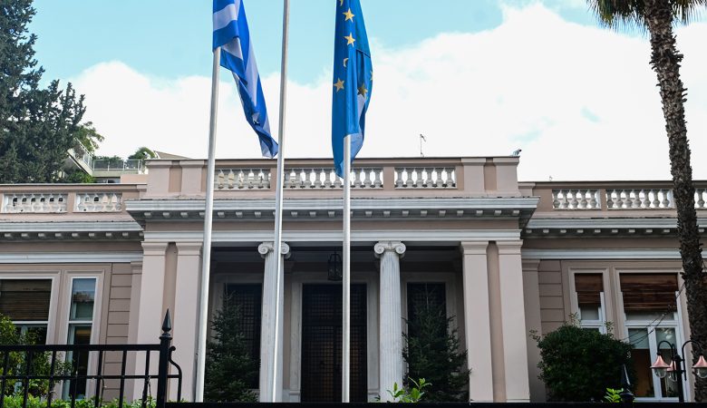 Συνεδρίασε το ΚΥΣΕΑ υπό τον Μητσοτάκη – Εγκρίθηκαν εξοπλιστικά προγράμματα των Ενόπλων Δυνάμεων