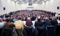 Παραμένουν στα μπλόκα οι αγρότες και αποστέλλουν τα αιτήματά τους στην κυβέρνηση – Κλιμακώνουν τις κινητοποιήσεις τους