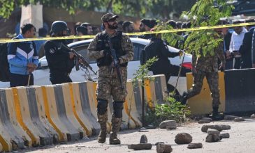 Δεκάδες ένοπλοι επιτέθηκαν σε τράπεζες στο Μπαλουτσιστάν του Πακιστάν