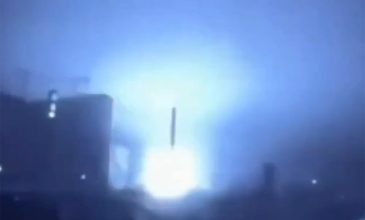 Ουκρανική επιδρομή πλήττει πλοίο σε λιμάνι της Ρωσίας – Τουλάχιστον τρεις νεκροί