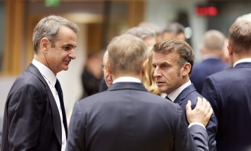 Πώς επήλθε η δύσκολη συμφωνία για την Ουκρανία στις Βρυξέλλες – Έπεσε στο κενό το σχέδιο για τα ρωσικά περιουσιακά στοιχεία