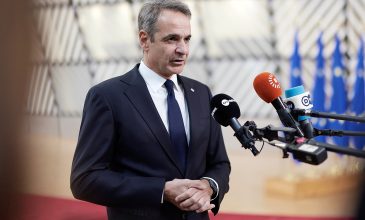 Μητσοτάκης μετά το πέρας της Συνόδου Κορυφής στις Βρυξέλλες: Ενδεδειγμένη λύση το δάνειο στην Ουκρανία από το περιθώριο του ευρωπαϊκού προϋπολογισμού